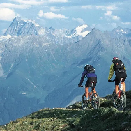 Daire In Tyrol Near Slopes