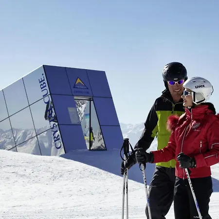 In Tyrol Near Slopes * Hochgallmig